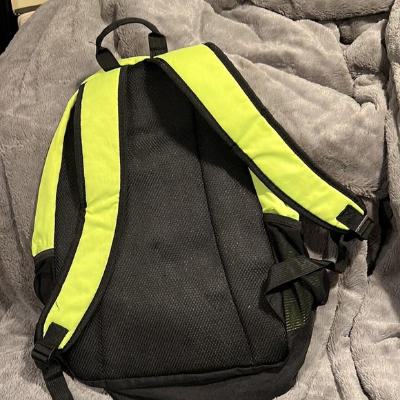 EUC ASICS Junior National Volleyball Championship Yellow backpack Chicago - Picture 2 of 2